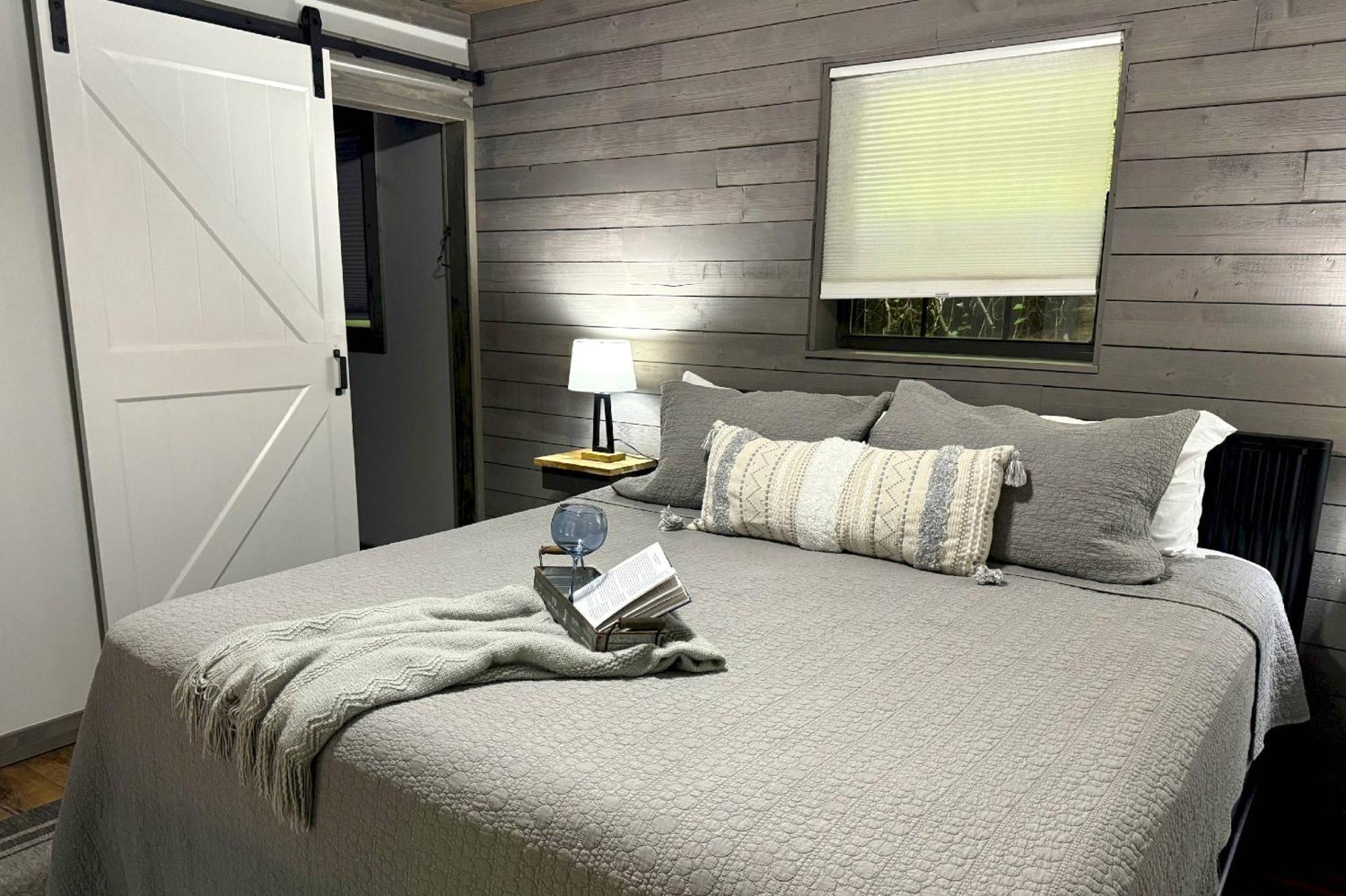 Waterfall Cabin McCookville Dış mekan fotoğraf