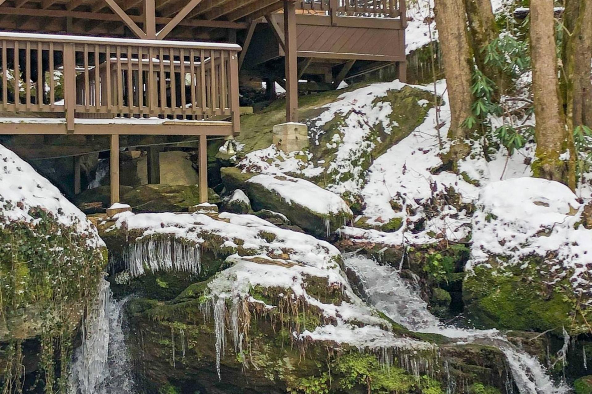 Waterfall Cabin McCookville Dış mekan fotoğraf